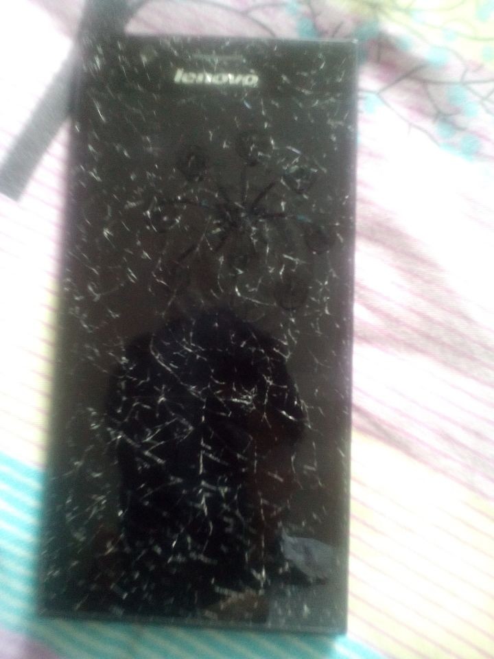 �����ֻ�k900��ĻĪ�������